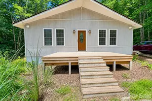 625 Stillwater Ct, Clover, SC 29710 - Photo 2