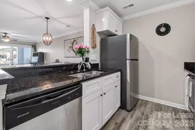 18695 Vineyard Point Lane, Cornelius, NC 28031 - Photo 8
