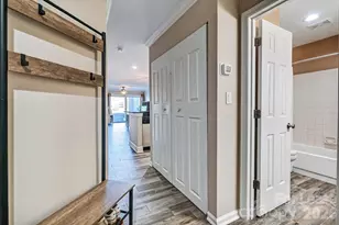 18695 Vineyard Point Ln, Cornelius, NC 28031 - Photo 22