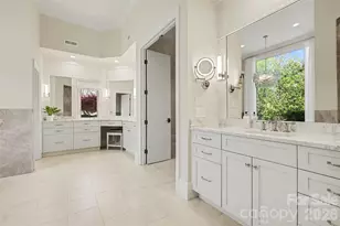 7225 Governor's Row, Charlotte, NC 28277 - Photo 24
