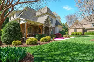 20609 Queensdale Dr, Cornelius, NC 28031 - Photo 2