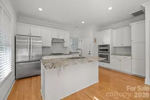 2060 Euclid Ave, Charlotte, NC 28203 - Photo 4