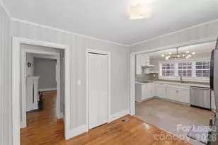 2214 Arnold Dr, Charlotte, NC 28205 - Photo 12