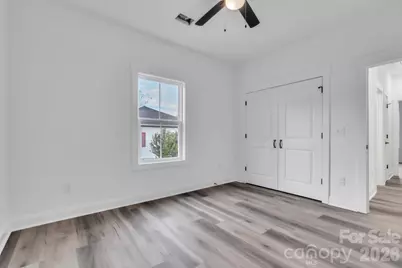 54 3rd Avenue, Greenville, SC 29611 - Photo 22
