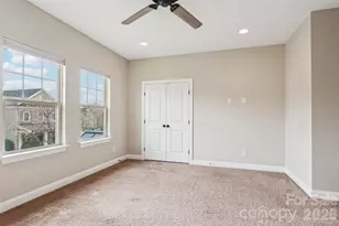 6309 Kennard Dr, Charlotte, NC 28216 - Photo 16