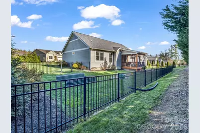 128 Shoeing Box Way, Hendersonville, NC 28792 - Photo 36