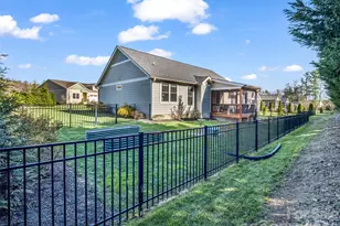 128 Shoeing Box Way, Hendersonville, NC 28792 - Photo 36