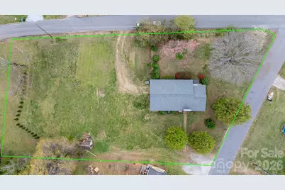 200 Hayes Avenue, Hudson, NC 28638 - Photo 22