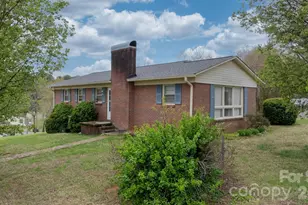 200 Hayes Ave, Hudson, NC 28638 - Photo 4