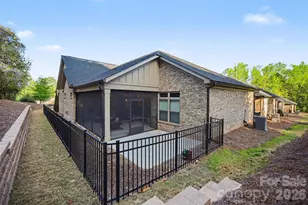 3002 Portico Pl, Tega Cay, SC 29708 - Photo 40