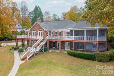 185 Willow Point Road, Troutman, NC 28166 - Photo 2