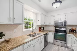 8912 Danson Dr, Charlotte, NC 28277 - Photo 12