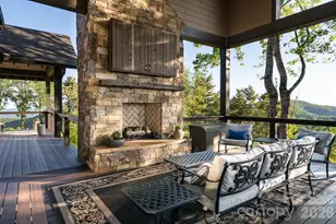 31 Bear Tree Ct, Hendersonville, NC 28792 - Photo 20