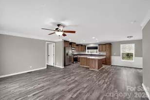 922 Lavender Rd, Grover, NC 28073 - Photo 16