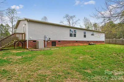 922 Lavender Road, Grover, NC 28073 - Photo 4