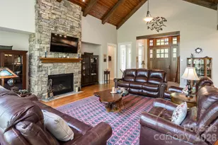587 Autumn Sky Dr, Hendersonville, NC 28792 - Photo 8