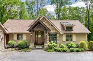 587 Autumn Sky Dr, Hendersonville, NC 28792 - Photo 2