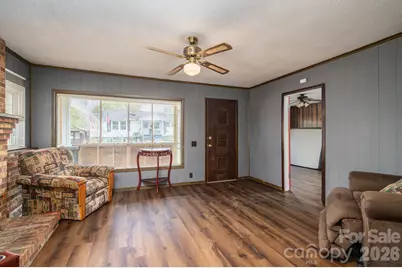 111 E Carlton Street, Dallas, NC 28034 - Photo 14