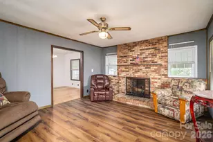 111 E Carlton St, Dallas, NC 28034 - Photo 12