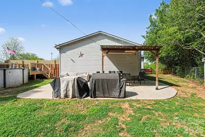 780 Saint James Church Road, Newton, NC 28658 - Photo 6