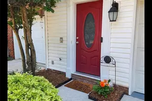 104 Rock Ridge Ln, Mount Holly, NC 28120 - Photo 2