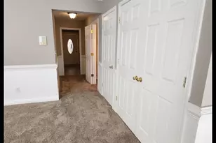 104 Rock Ridge Ln, Mount Holly, NC 28120 - Photo 8