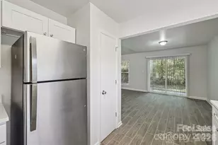 7030 Huntsmaster Dr, Charlotte, NC 28277 - Photo 14