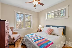 429 Pearson Dr, Asheville, NC 28801 - Photo 10