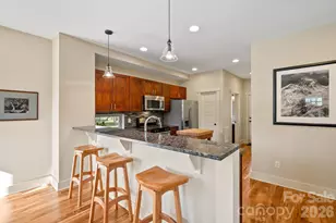 429 Pearson Dr, Asheville, NC 28801 - Photo 6