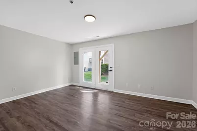 2838 Avalon Loop Road, Charlotte, NC 28269 - Photo 6