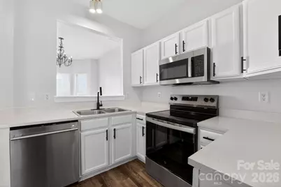 2838 Avalon Loop Road, Charlotte, NC 28269 - Photo 4