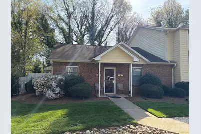 605 8th Avenue SW #D5, Conover, NC 28613 - Photo 1