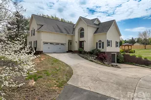 6665 Dellwood Dr, Kannapolis, NC 28081 - Photo 2