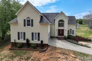 6665 Dellwood Dr, Kannapolis, NC 28081 - Photo 4
