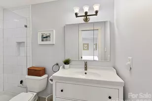 2818 Hinsdale St, Charlotte, NC 28210 - Photo 20