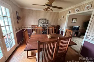 6215 Farm Pond Ln, Charlotte, NC 28212 - Photo 6