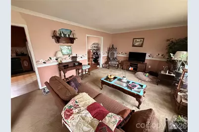 6215 Farm Pond Lane, Charlotte, NC 28212 - Photo 4