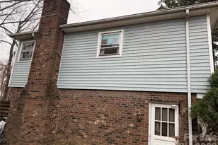 6215 Farm Pond Ln, Charlotte, NC 28212 - Photo 2