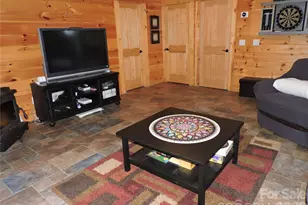 103 Chucks Ln, Bakersville, NC 28705 - Photo 16