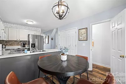 43 Stafford Court, Fletcher, NC 28732 - Photo 4