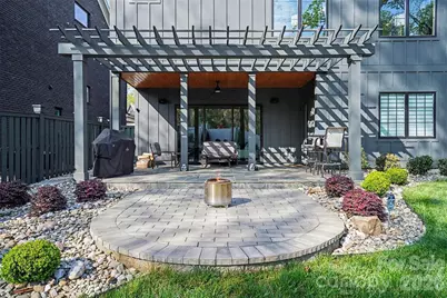 915 Laurel Creek Lane, Charlotte, NC 28211 - Photo 42