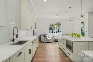 915 Laurel Creek Ln, Charlotte, NC 28211 - Photo 16