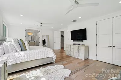 915 Laurel Creek Lane, Charlotte, NC 28211 - Photo 22