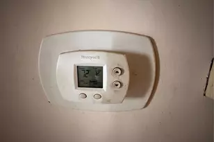 731 E 3rd Ave, Gastonia, NC 28054 - Photo 16