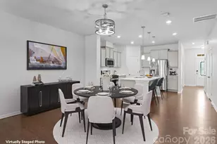 19722 Elise Caroline Aly, Davidson, NC 28036 - Photo 2