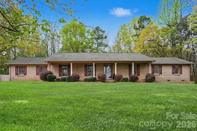 4027 Oakdale Road, Charlotte, NC 28216 - Photo 2