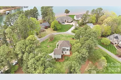 151 Yellow Jacket Circle, Mooresville, NC 28117 - Photo 6