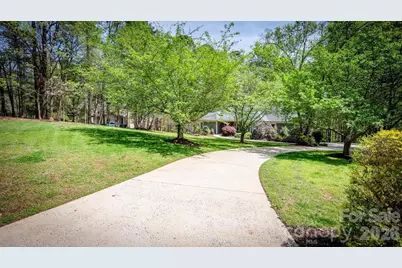 15610 Deerhaven Court, Davidson, NC 28036 - Photo 2
