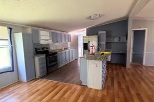 112 Duff St, Gastonia, NC 28054 - Photo 2