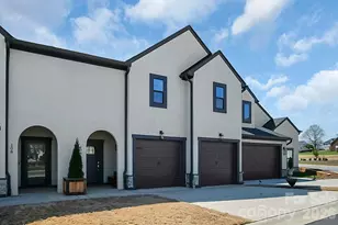 106 Shields Dr, Lincolnton, NC 28092 - Photo 2